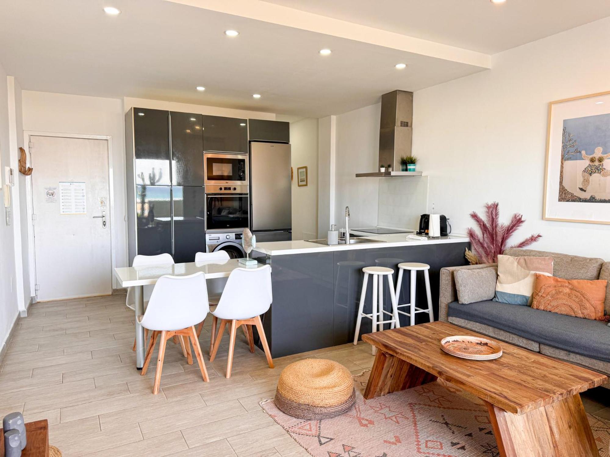 Tarifa Cozy House - Beach Front, Pool, Parking エクステリア 写真